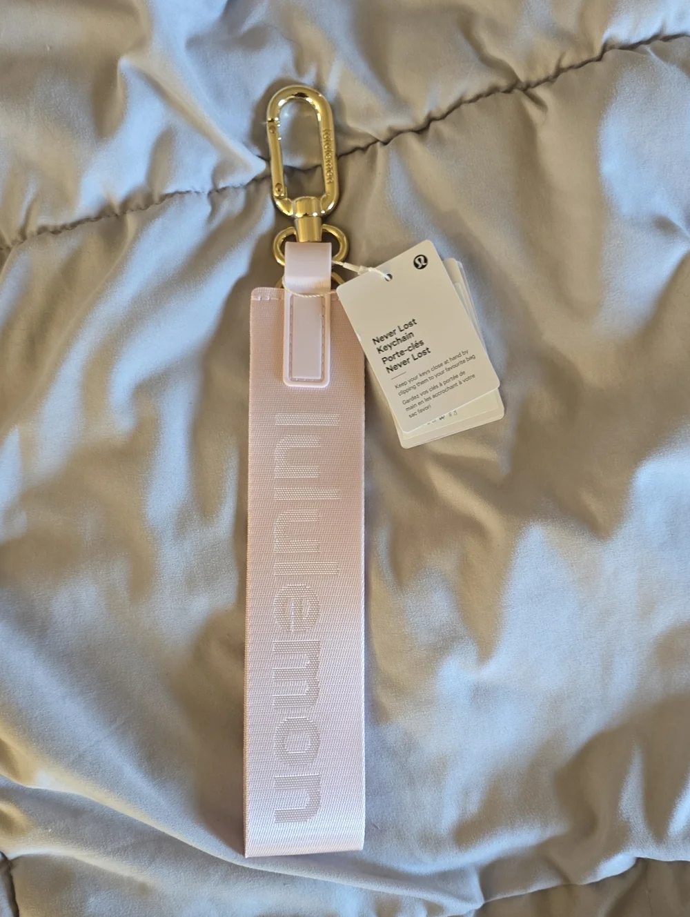 lululemon Never lost key chain